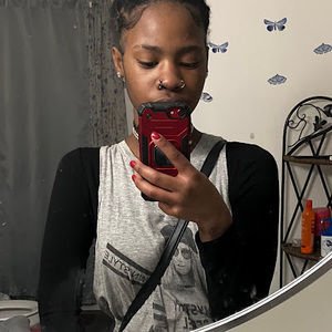 Meet your Posher, Daiveona